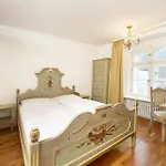 Wilder Mann Ξενοδοχείο 4*