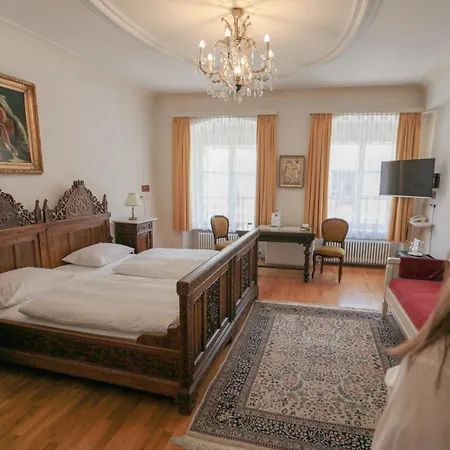 Wilder Mann Hotell